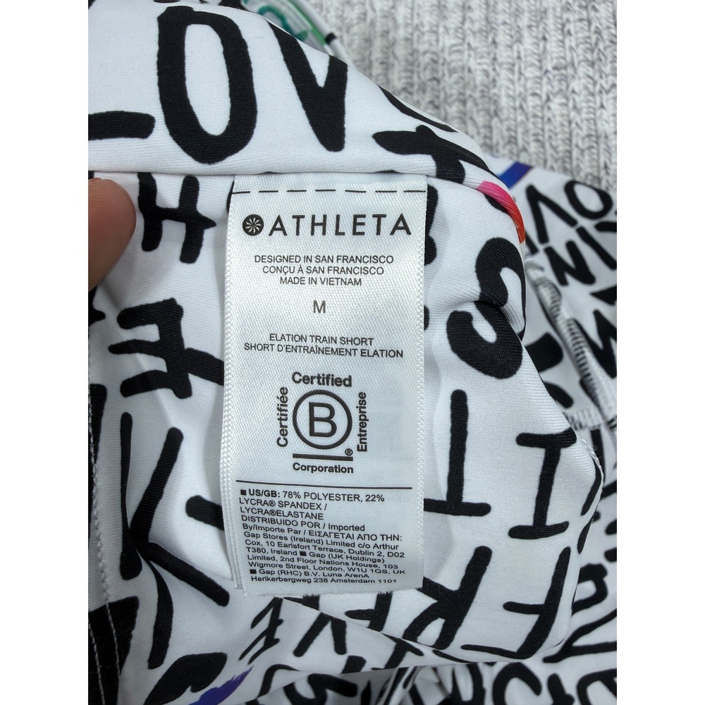 Athleta Pride Elation Train Short Womens Medium White Multicolor Graffiti Print - Picture 10 of 12